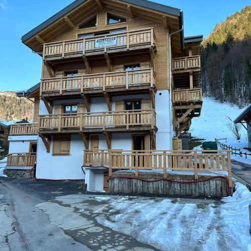 Chalet Peter Pan Morzine Exterior